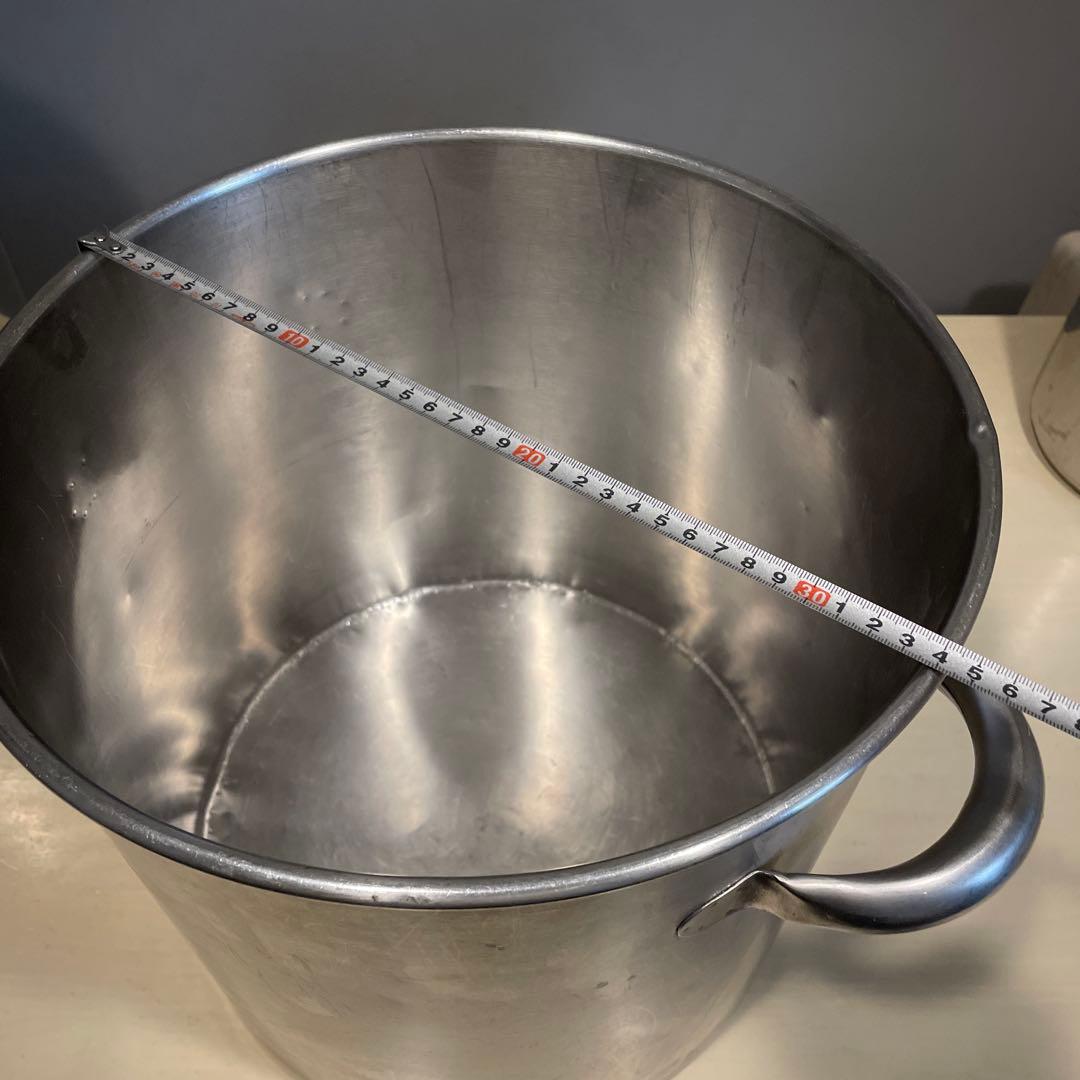 大きなステンレス製ポット3個セット