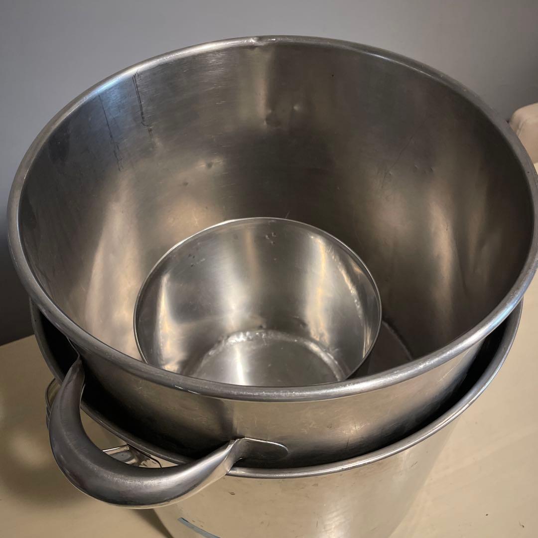 大きなステンレス製ポット3個セット