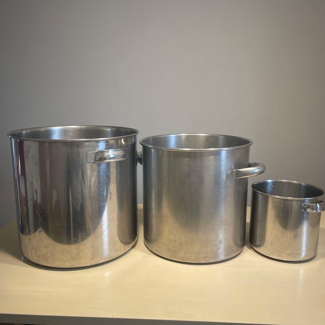大きなステンレス製ポット3個セット