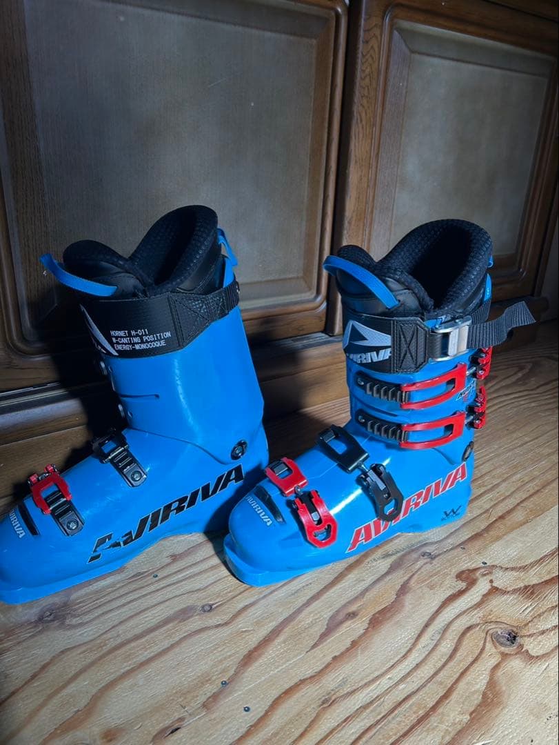 スキー AVIRIVA HORNET R130