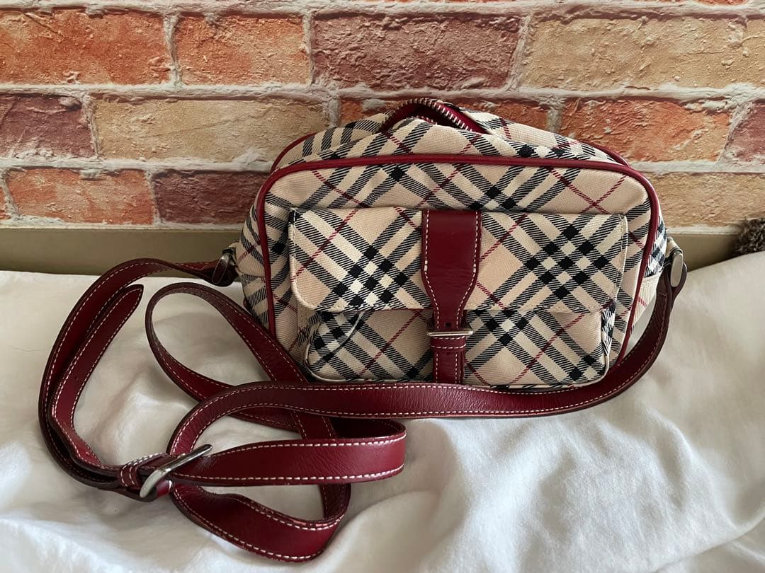 Burberry ショルダーバッグ