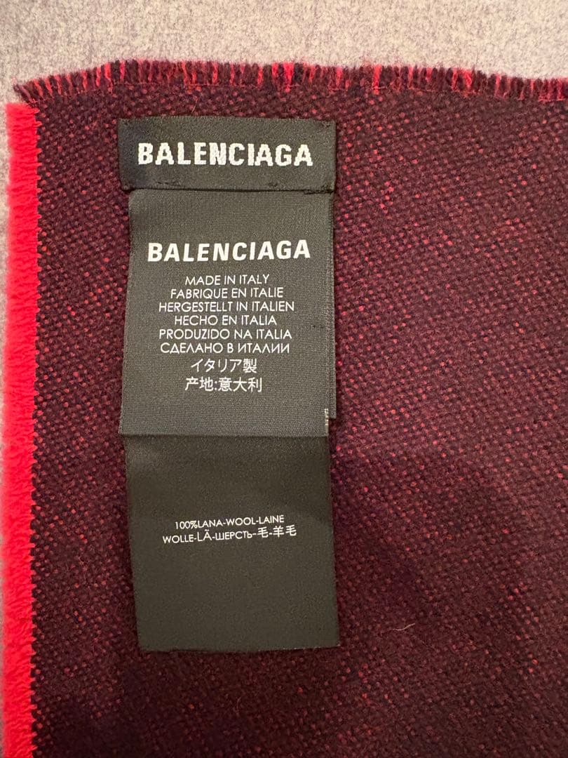 BALENCIAGA ロゴ マフラー