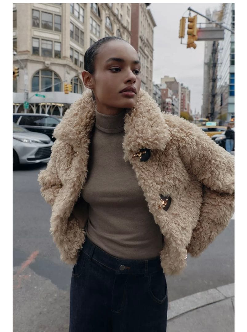 ZARA【完売品】トグルボタン フェイクファージャケットM