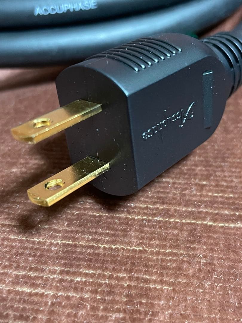 アキュフェーズ電源ケーブル（2.0m） APL-1 純正オプション　新品！