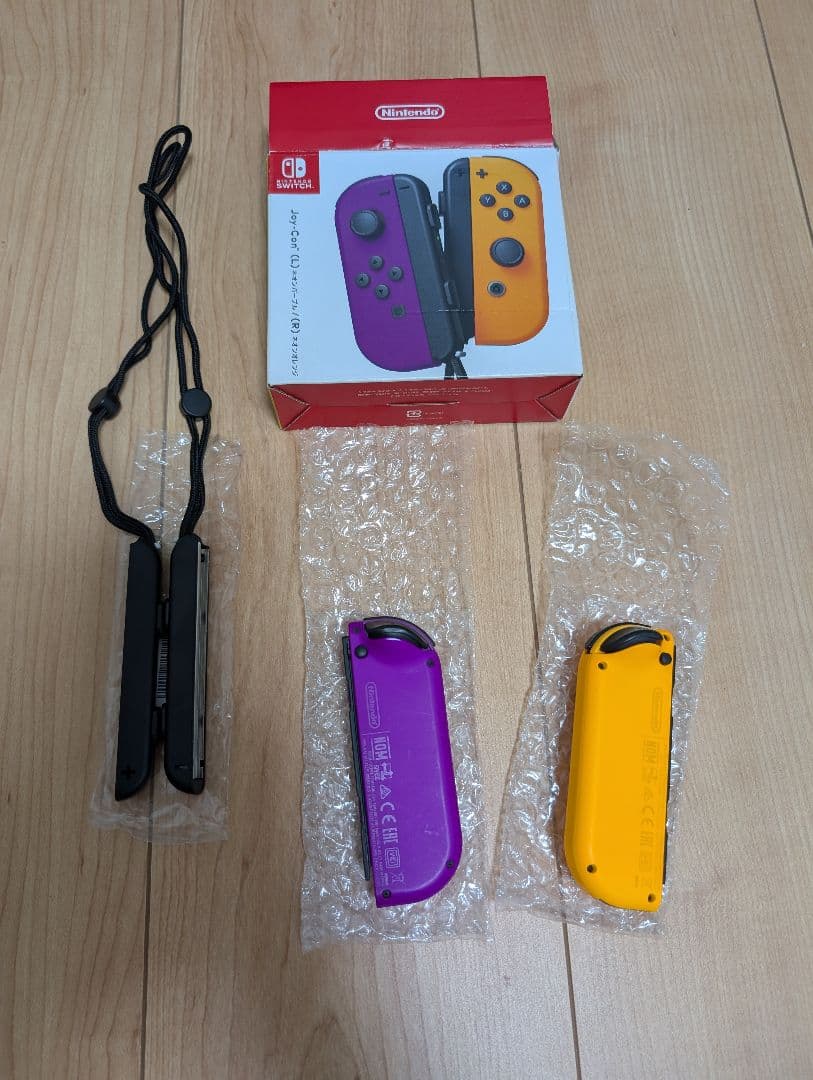 Nintendo Switch本体 +Joy-Con +ソフト2本