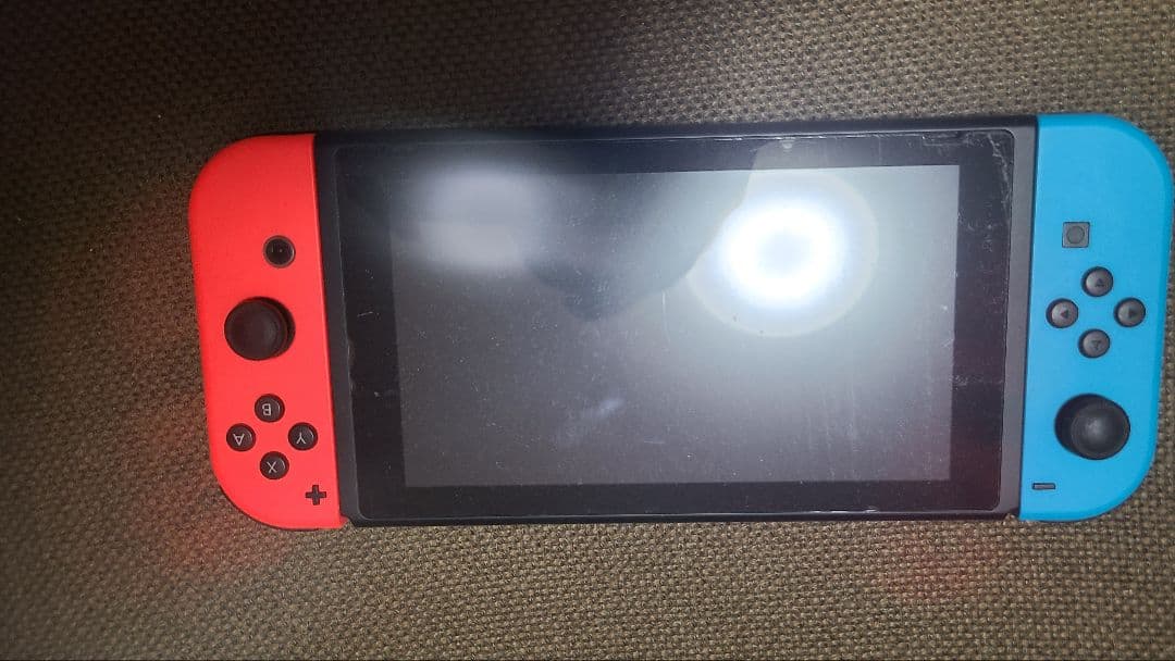 任天堂スイッチ　プロコン　　スプラ　ピクミン　モンハン　スマブラ