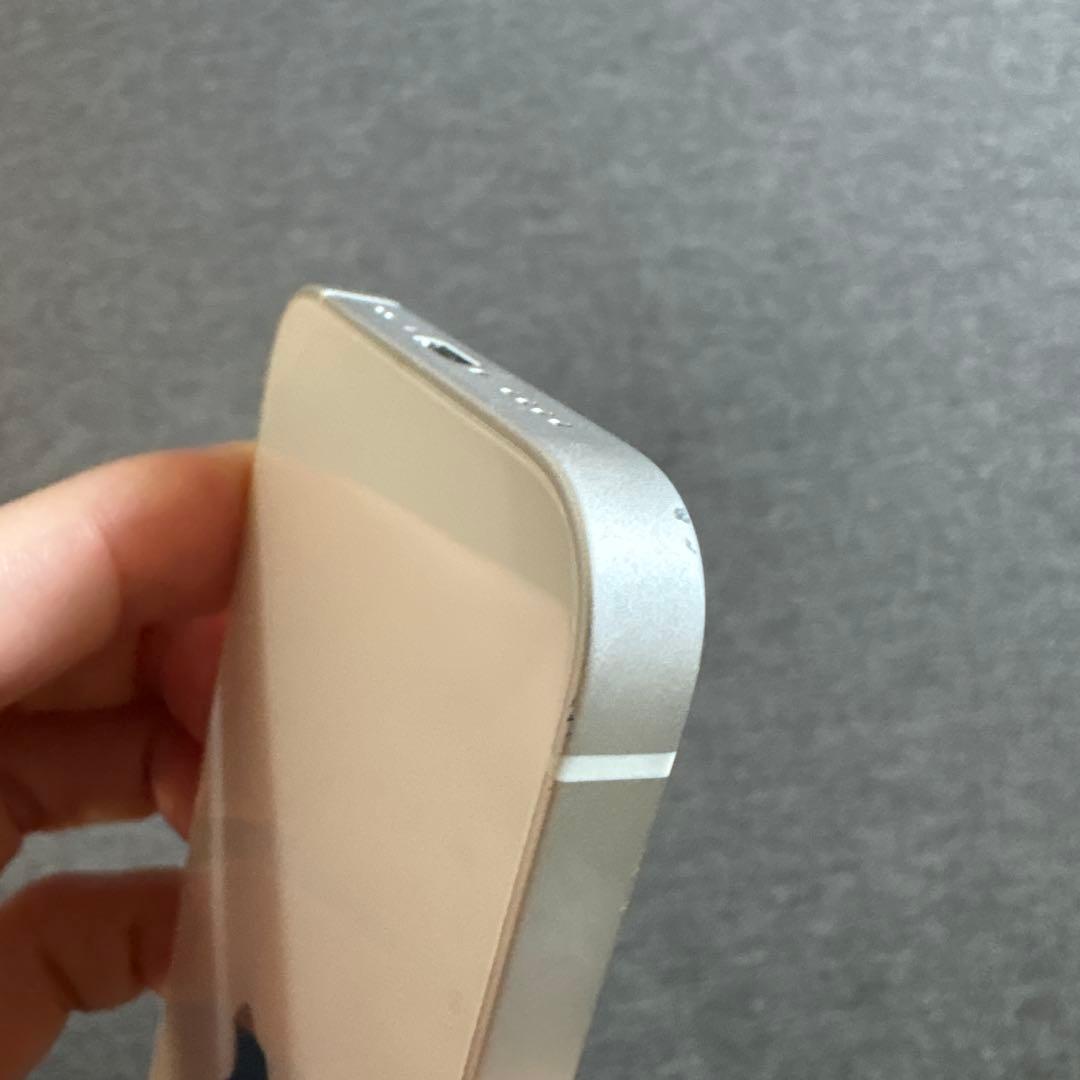 【背面右下目立つ傷あり】iPhone 12 mini 128gb ホワイト