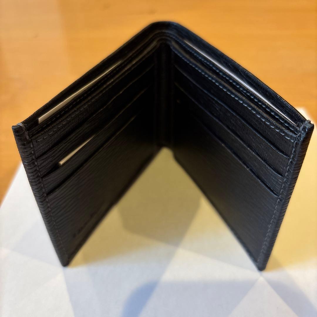 S*i様 フェラガモ　ブラックレザー 二つ折り財布