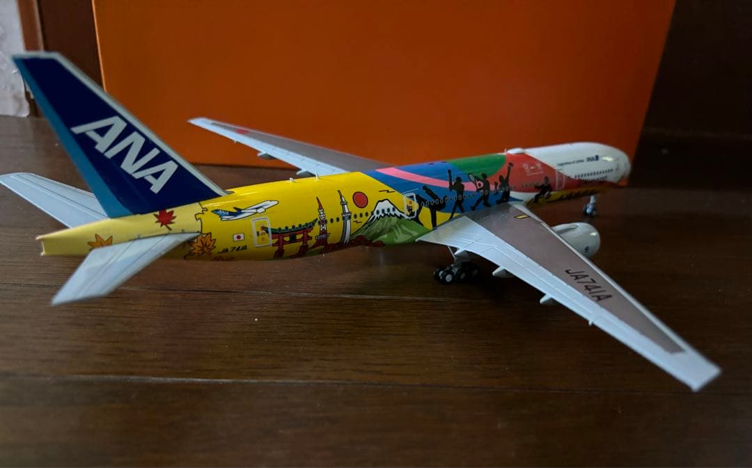 航空機・ヘリコプター JCwings 1/200 HELLO 2020 JET