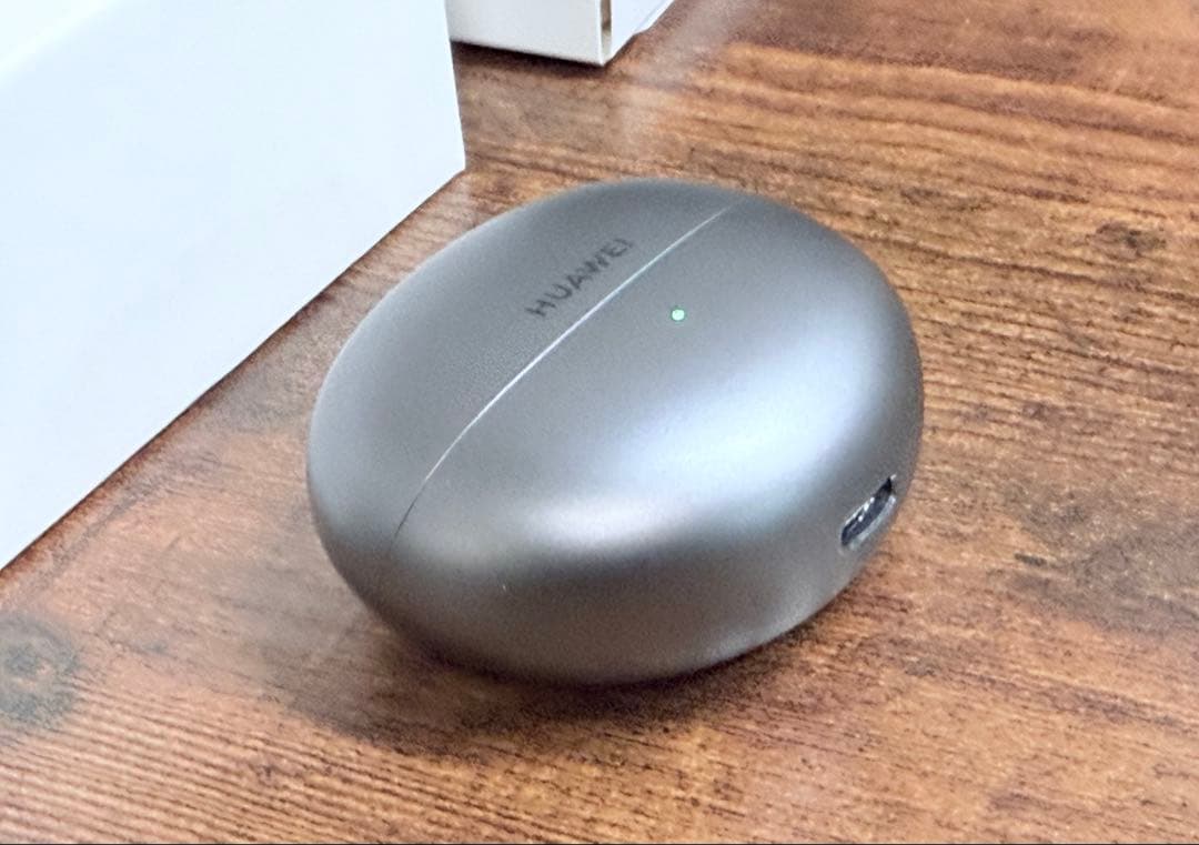 【美品】HUAWEI Free Clip