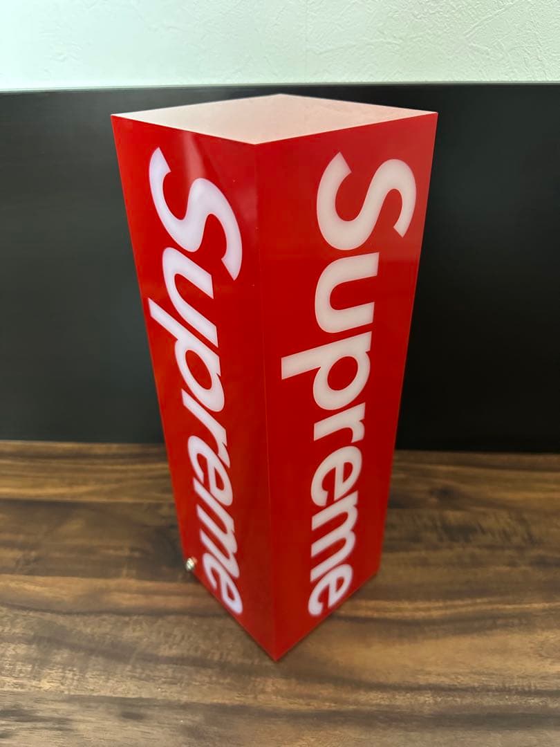 か*ん様 Supreme Box Logo Lamp Red