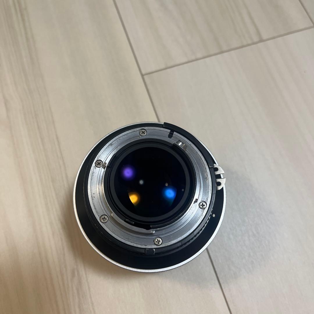 美品Nikkor 85mm f/1.4 レンズ