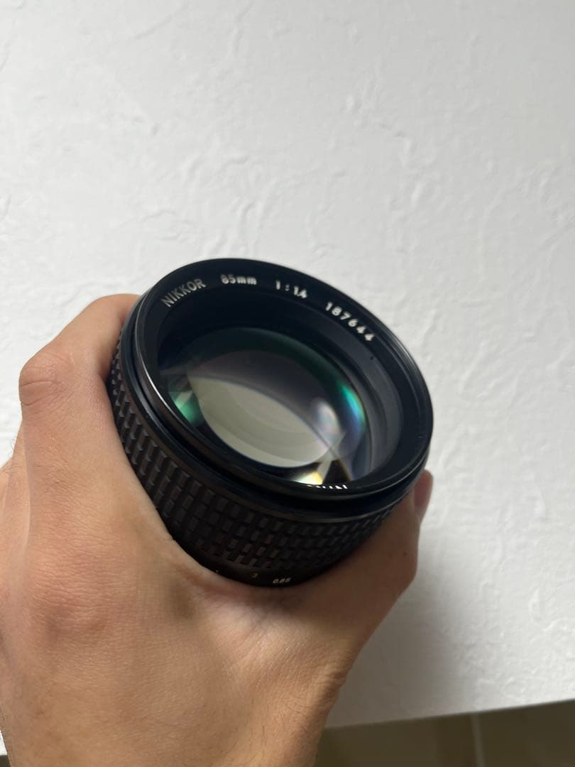 美品Nikkor 85mm f/1.4 レンズ