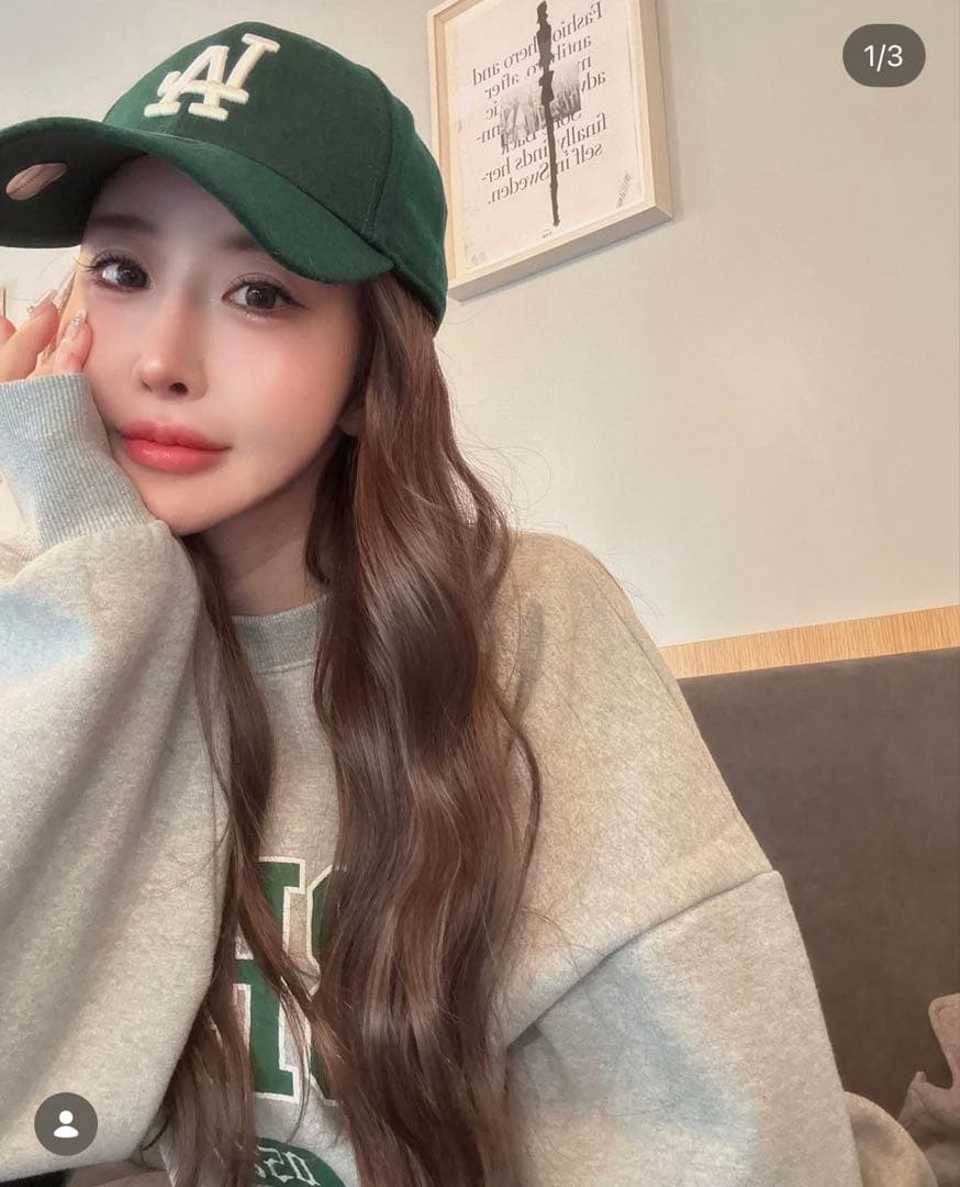 【あみさん着用】LIBEIROリベイロカレッジロゴプルオーバートレーナー