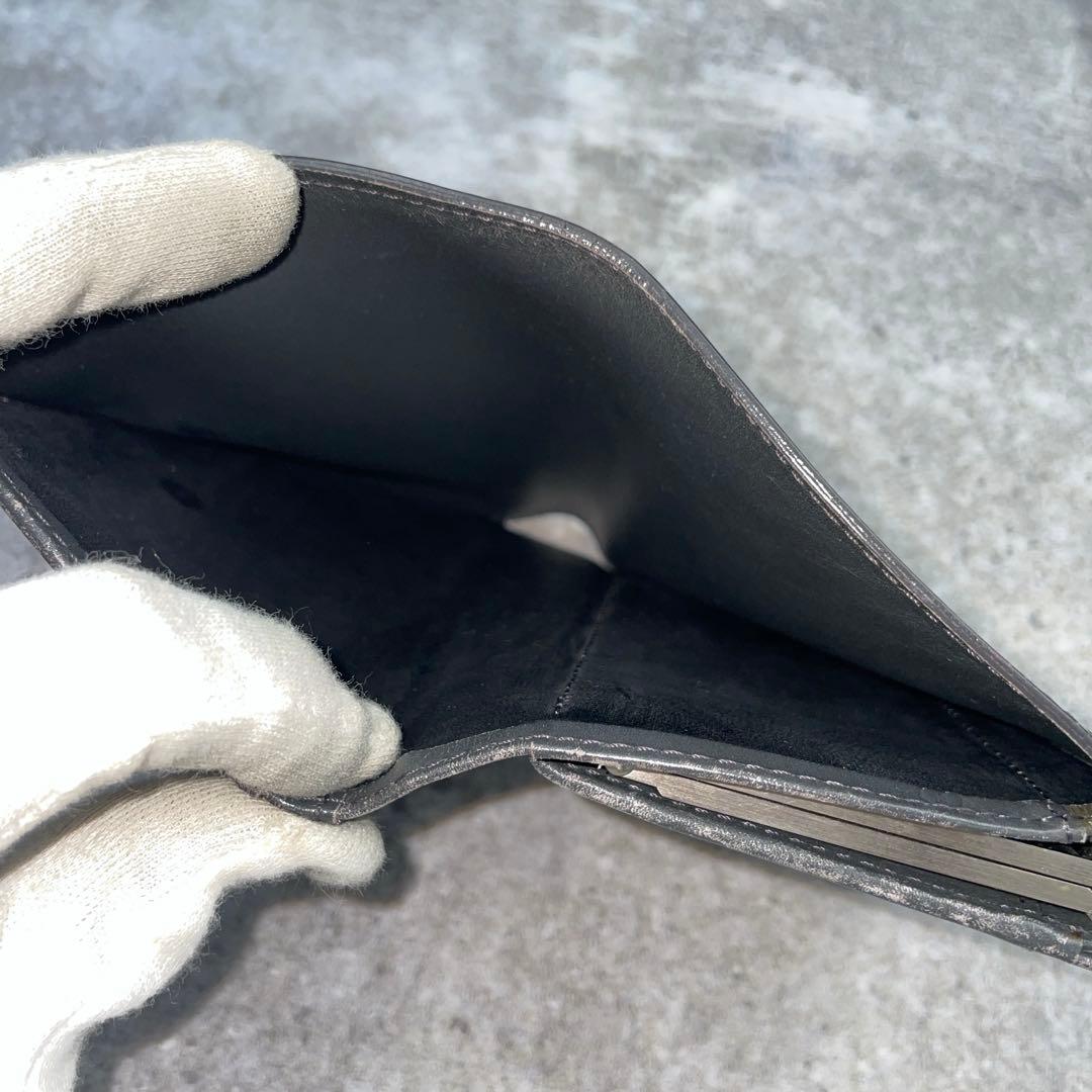 【微美品】ルイヴィトン　折り財布　ヴェルニ　グレー　がま口　新型