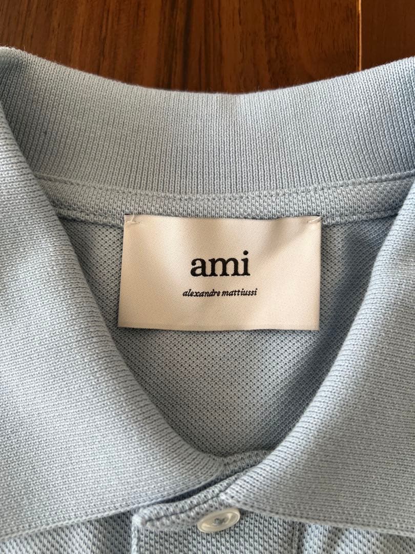 新品タグ付き　AMI Paris アミパリス ポロ　ライトブルー　Sサイズ　半袖