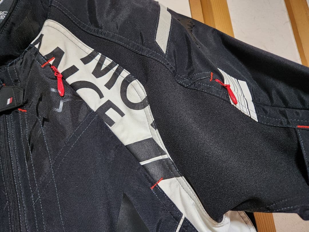 クシタニ　Moto Performance ライディングジャケット 黒