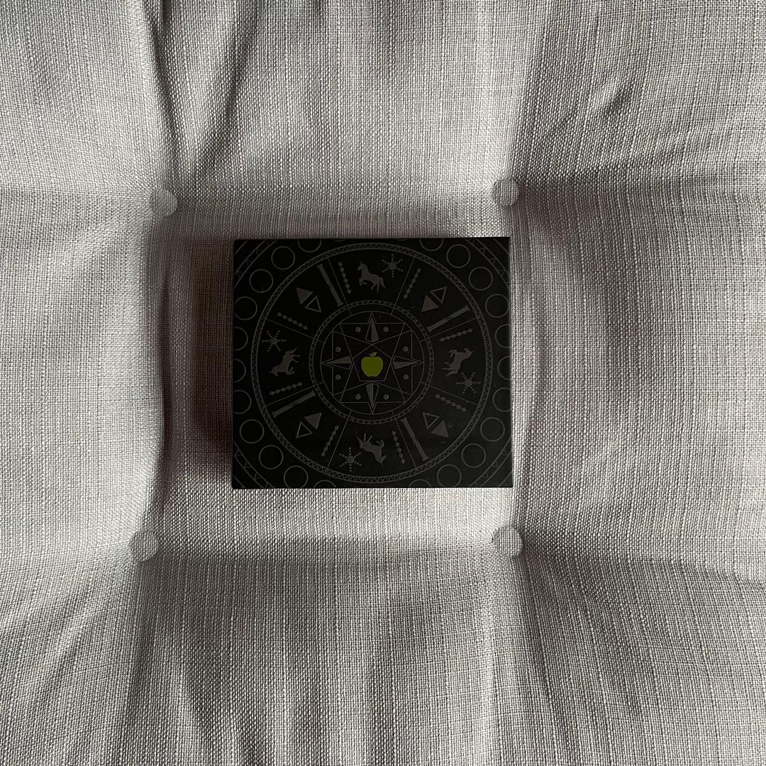 Mrs. GREEN APPLEのアルバム「Attitude」の初回限定盤