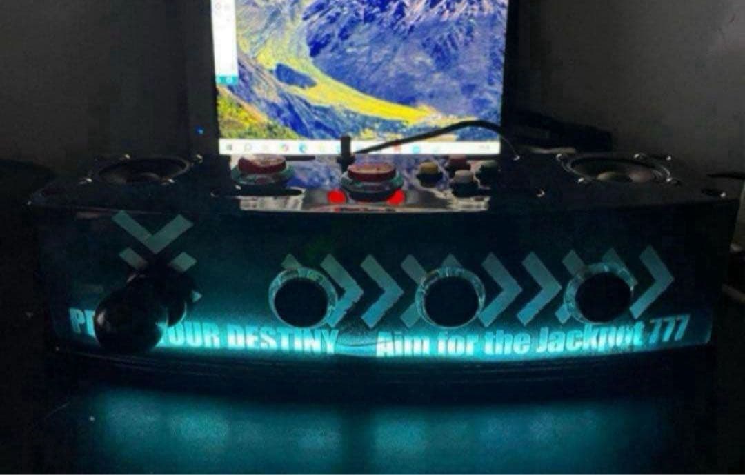 サミタ専用 9ボタンスロットコントローラー専用レバー搭載 LED＆スピーカー連動