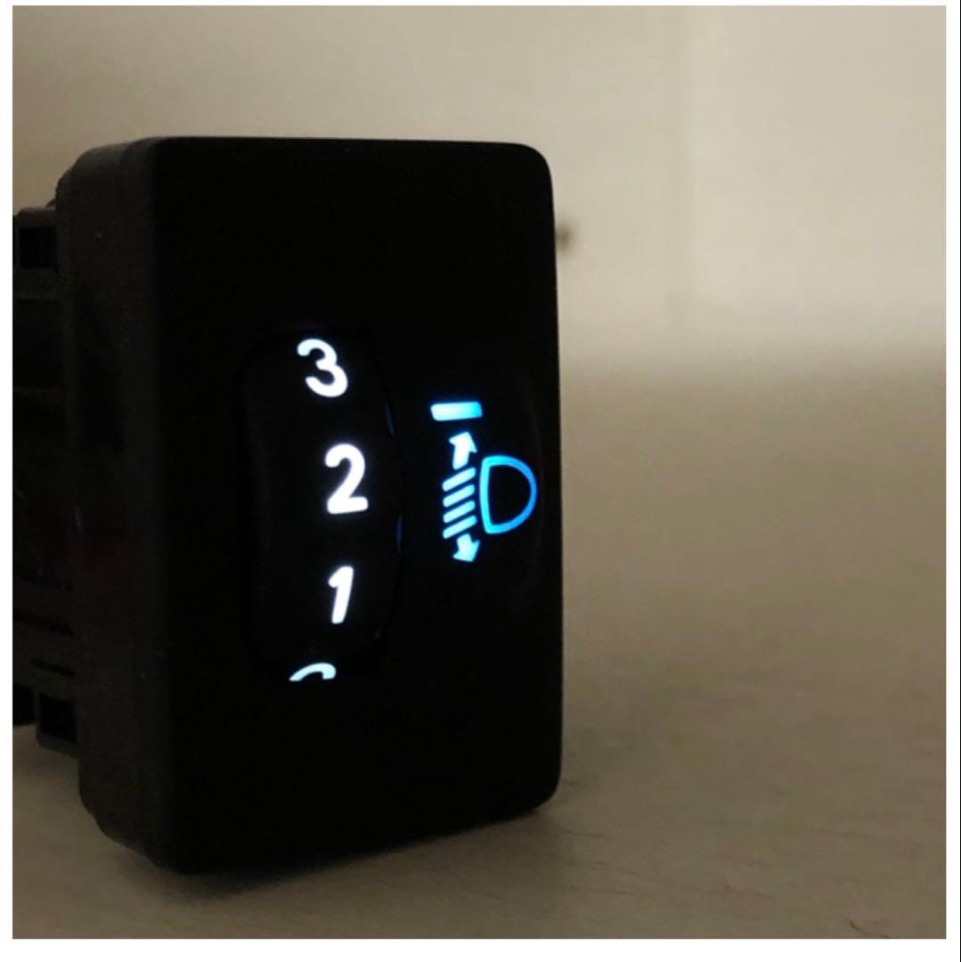 ZVW30 30プリウス　前期　エアコンパネル LED打ち替え済み　カラフル 2