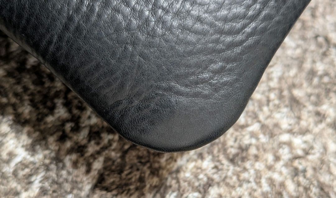 アナロジコ スマホショルダー　ポシェット　黒