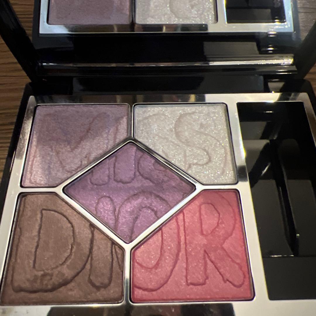 Dior アイシャドウパレット860 デアリングライラック