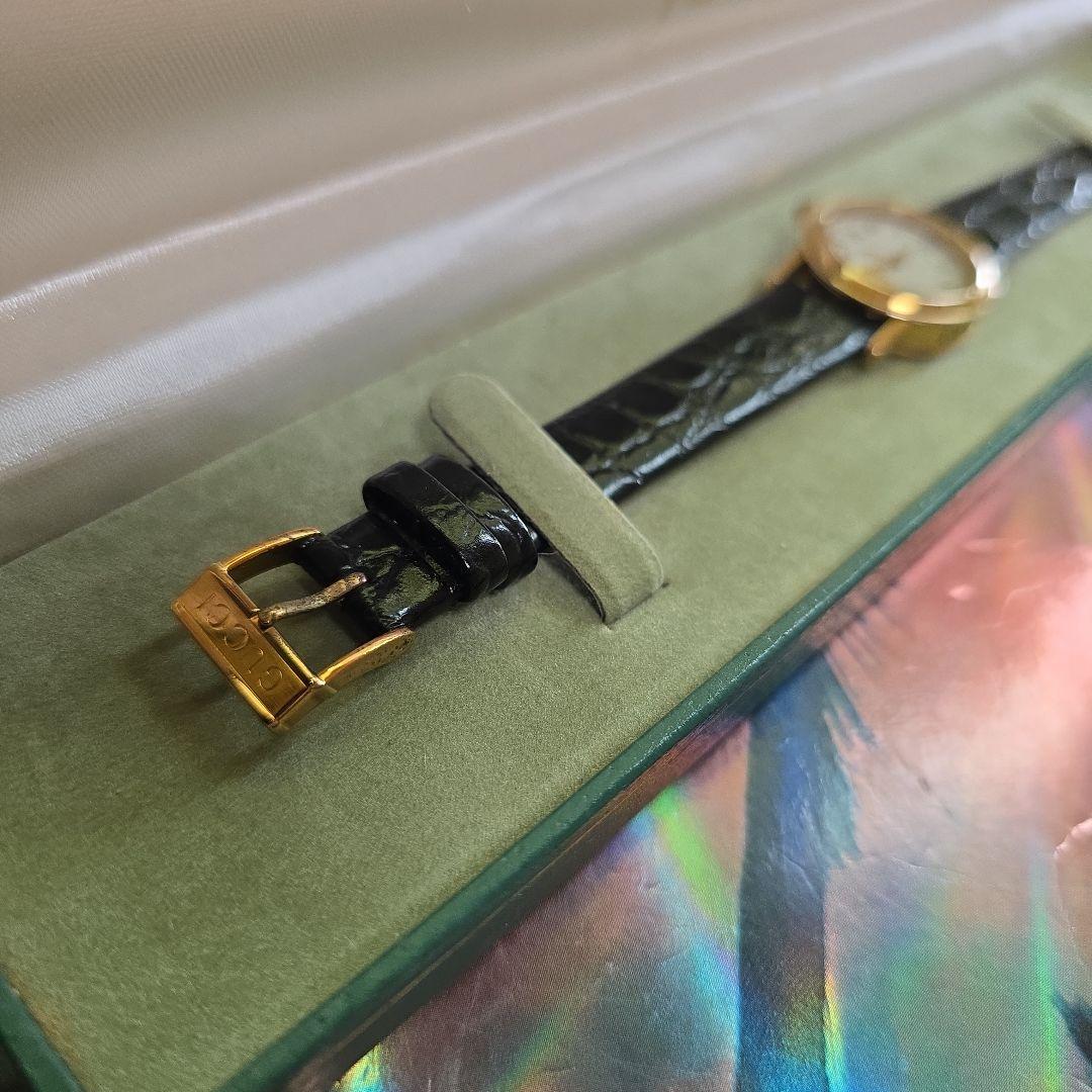 ⭐【超美品レアモデル】グッチ7200Lブラック文字腕時計(新品電池稼働品)