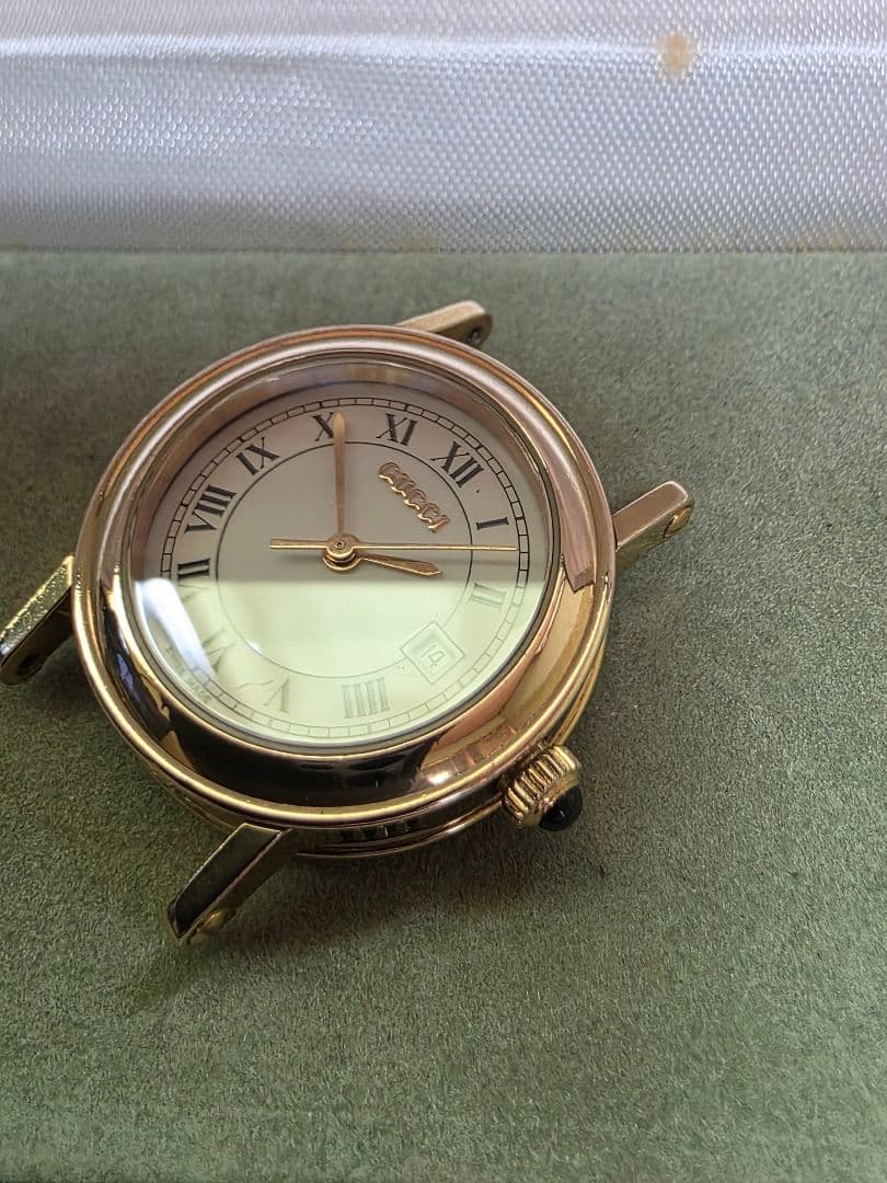 ⭐【超美品レアモデル】グッチ7200Lブラック文字腕時計(新品電池稼働品)