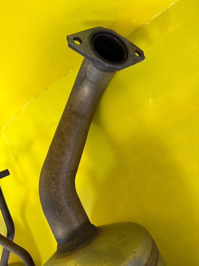 スバル レガシィ BP5 および BL5 (STI) マフラー