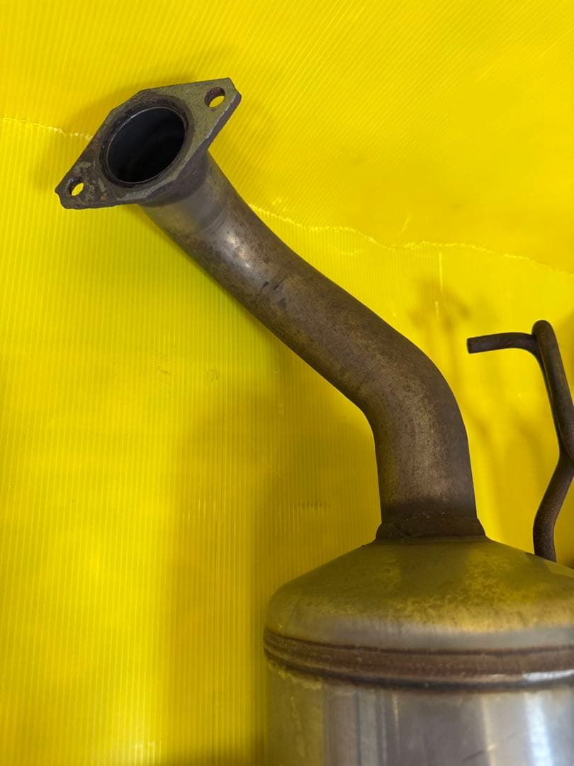 スバル レガシィ BP5 および BL5 (STI) マフラー