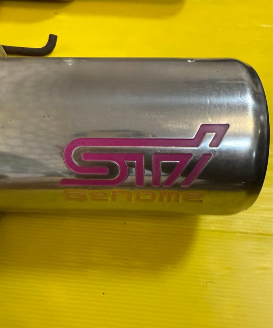 スバル レガシィ BP5 および BL5 (STI) マフラー