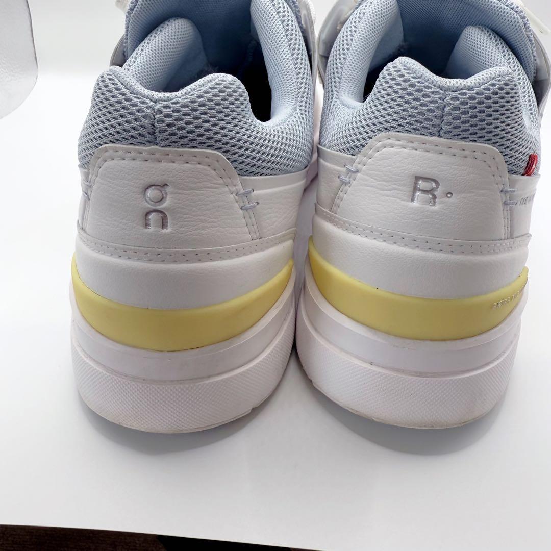 【美品】On オン THE ROGER アドバンテージ　26