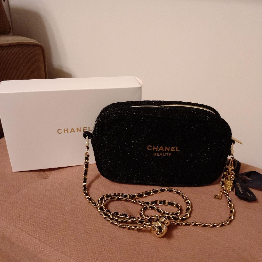 CHANEL BEAUTE ブラックショルダーバッグ