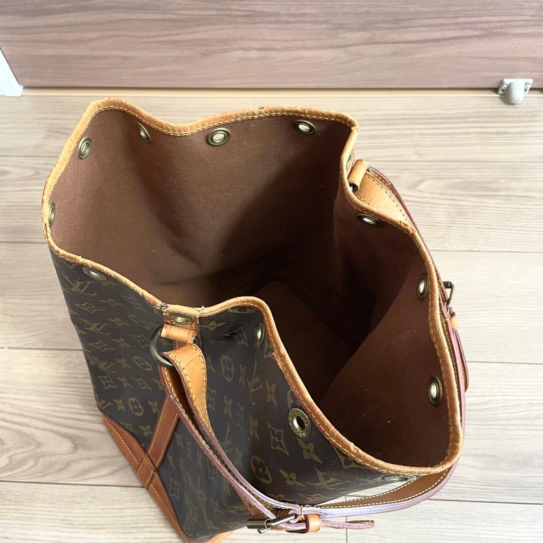 ルイヴィトン　ショルダーバッグ　ノエ　モノグラム　ブラウン　ヌメ革　廃盤