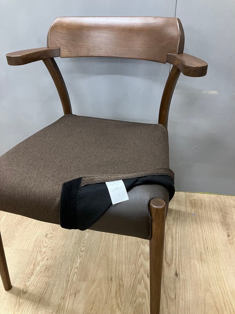 オーク無垢材　ハーフアームチェア　カバー付き ハンギング　新品