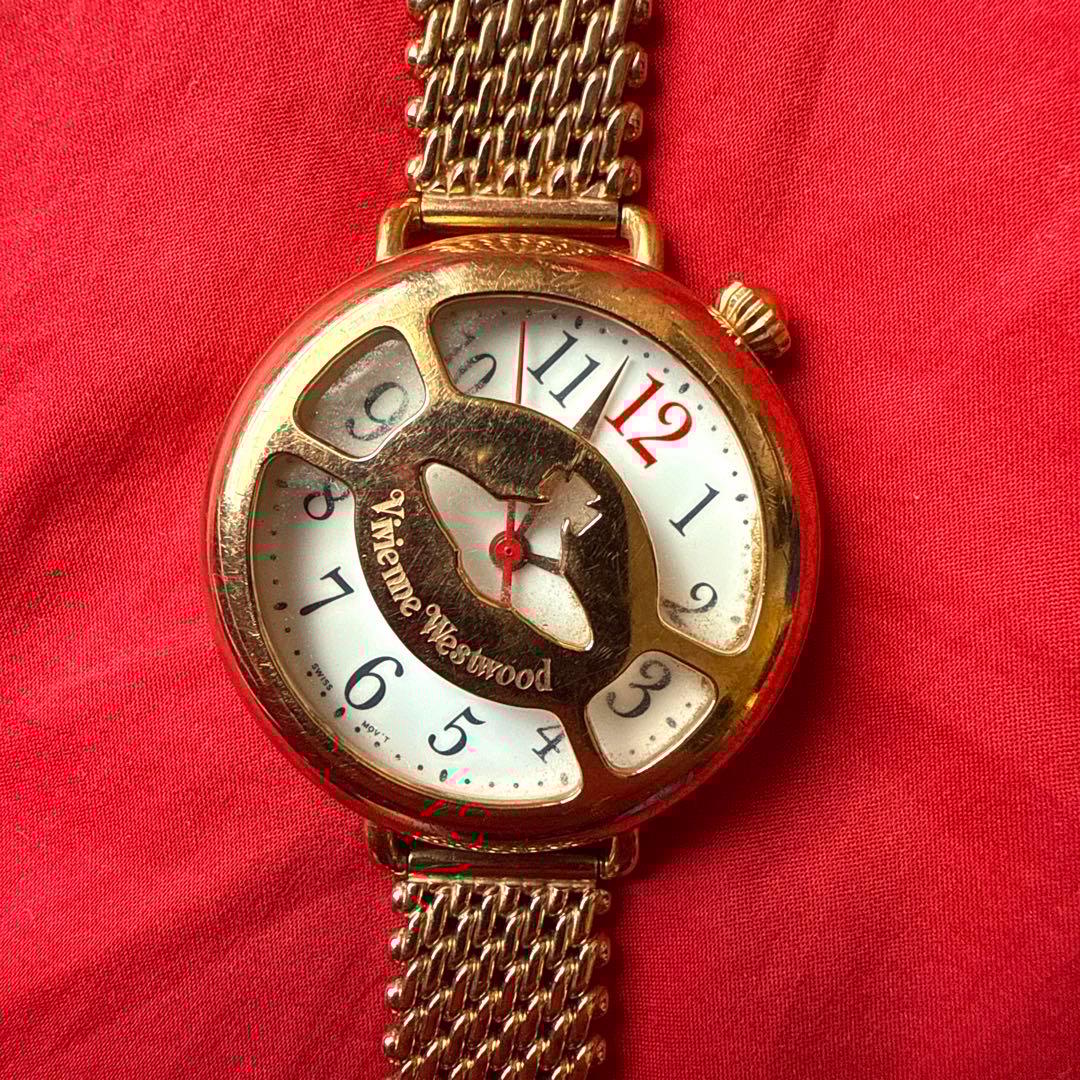 希少！Vivienne Westwood 腕時計 ヴィヴィアンウエストウッド金色