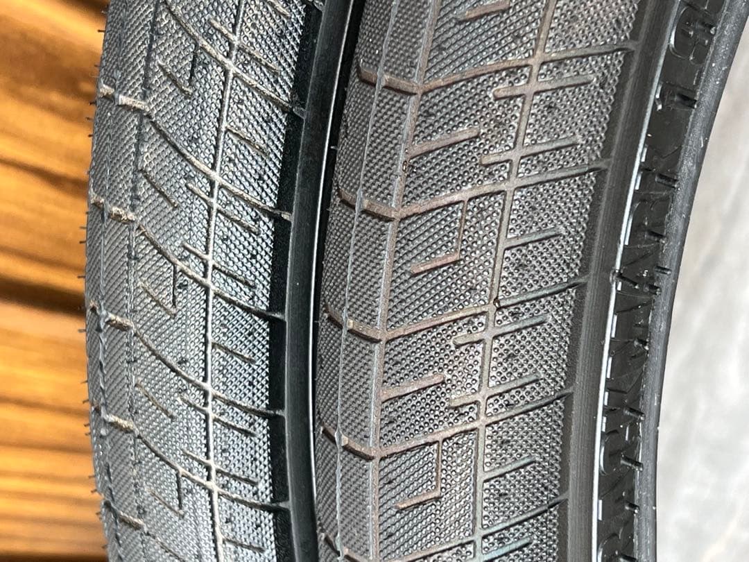 BMX タイヤ ケブラー S&M TRACKMARK X ODYSSEY