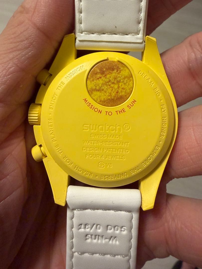 時計 OMEGA Moonswatch Mission to the Sun