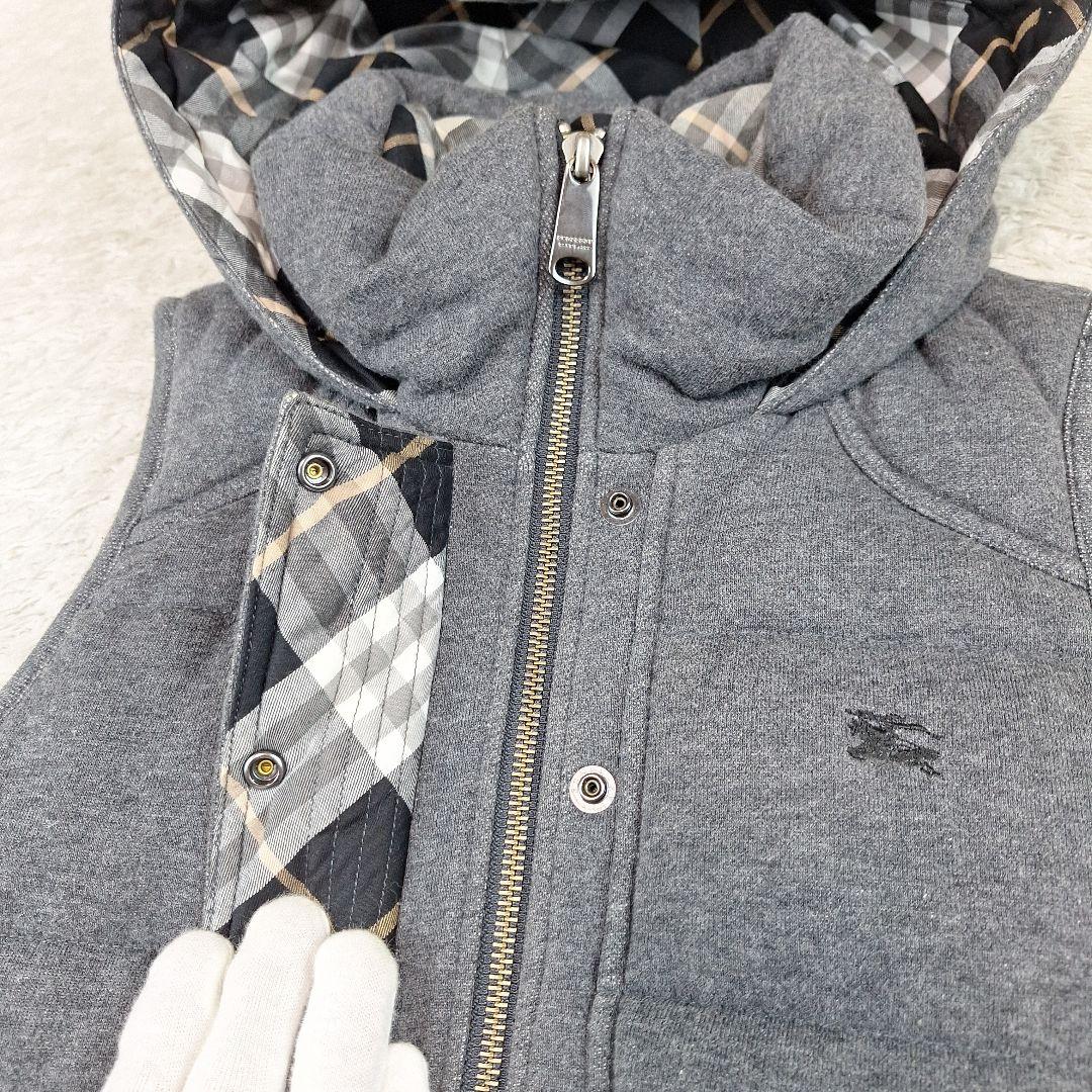 BURBERRY　ブルーレーベル　ダウンベスト　ノバチェック　フード　グレー　M