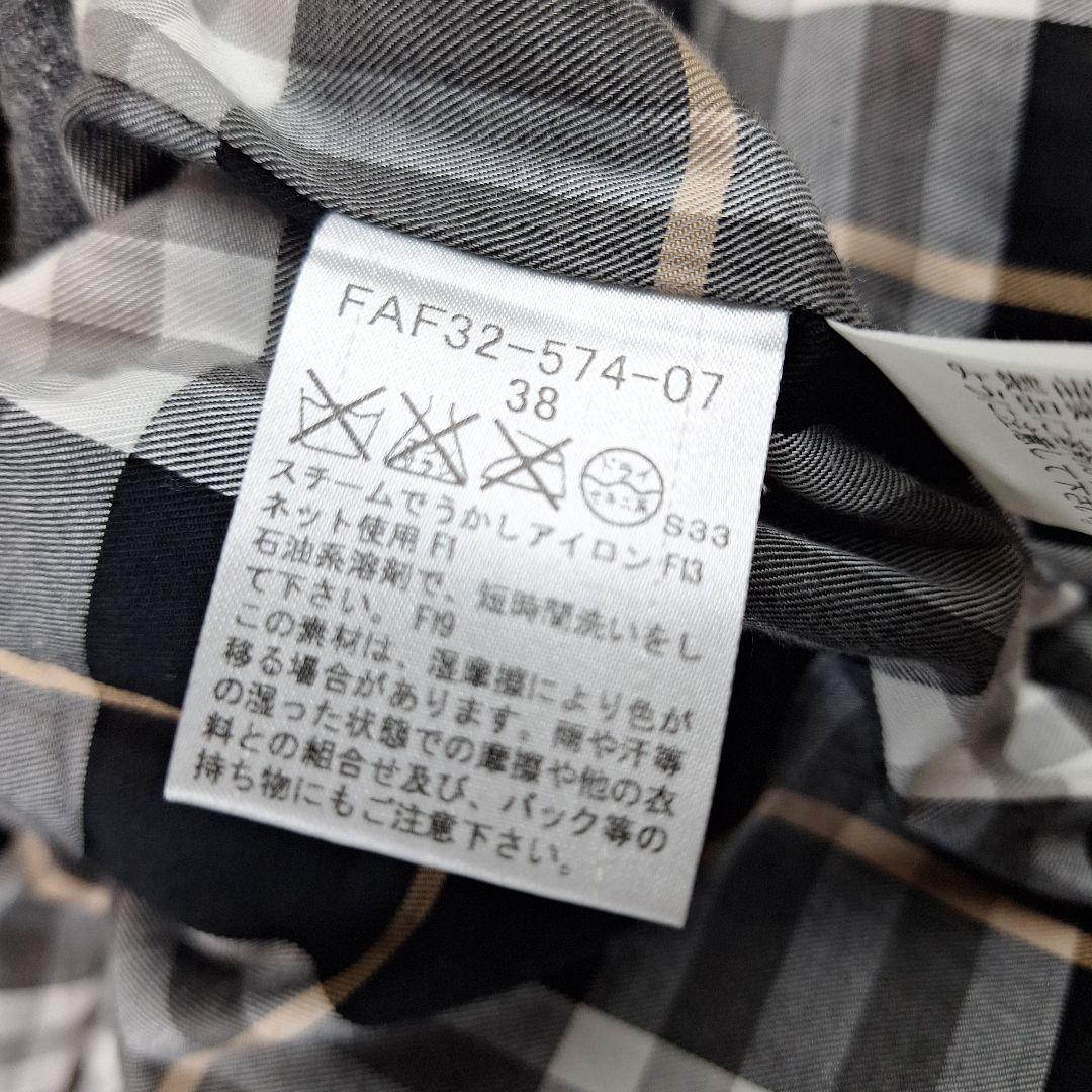 BURBERRY　ブルーレーベル　ダウンベスト　ノバチェック　フード　グレー　M