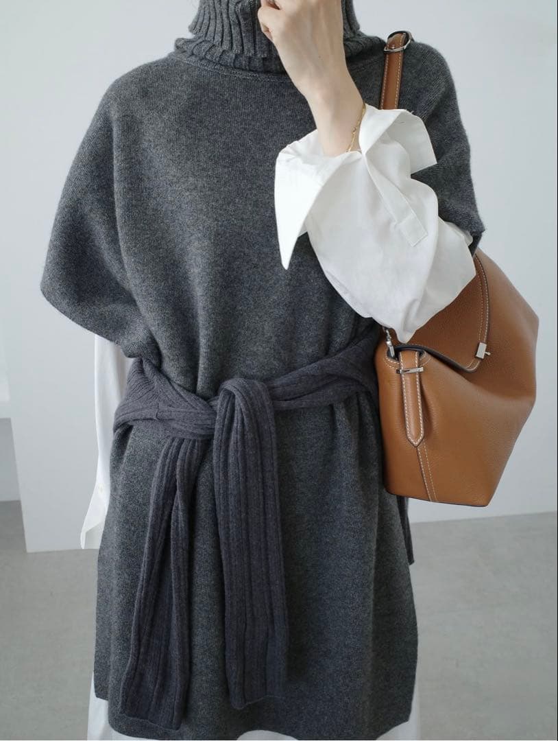 【タグあり】Na.e Wool Poncho グレー