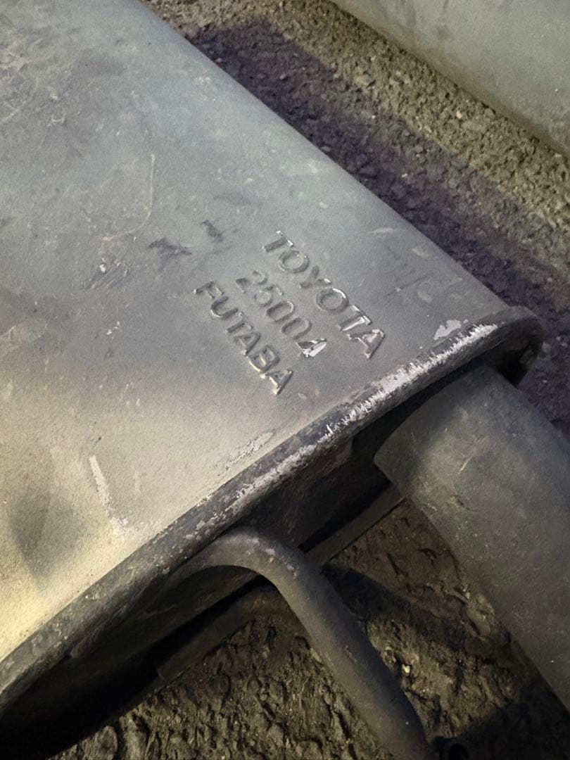 美品　セルシオ20前期　TOYOTA純正マフラー 15008