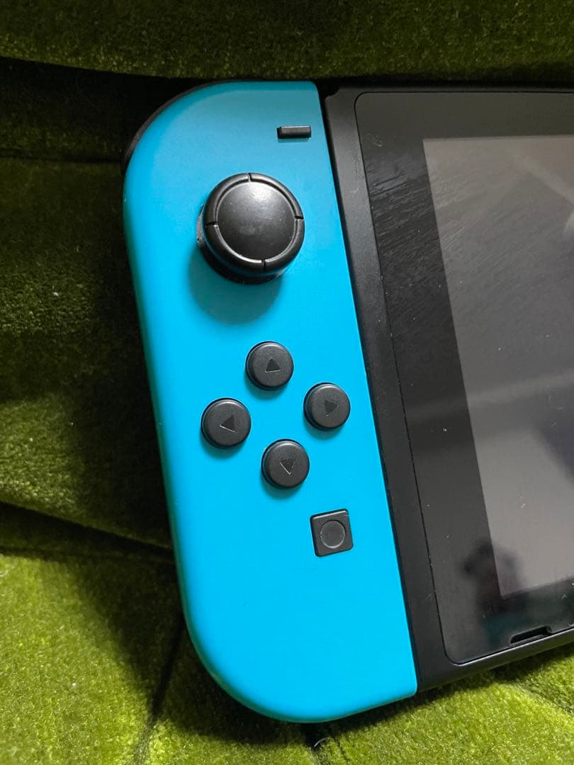 NINTENDO Switch 本体　充電ドック　HDMIケーブル