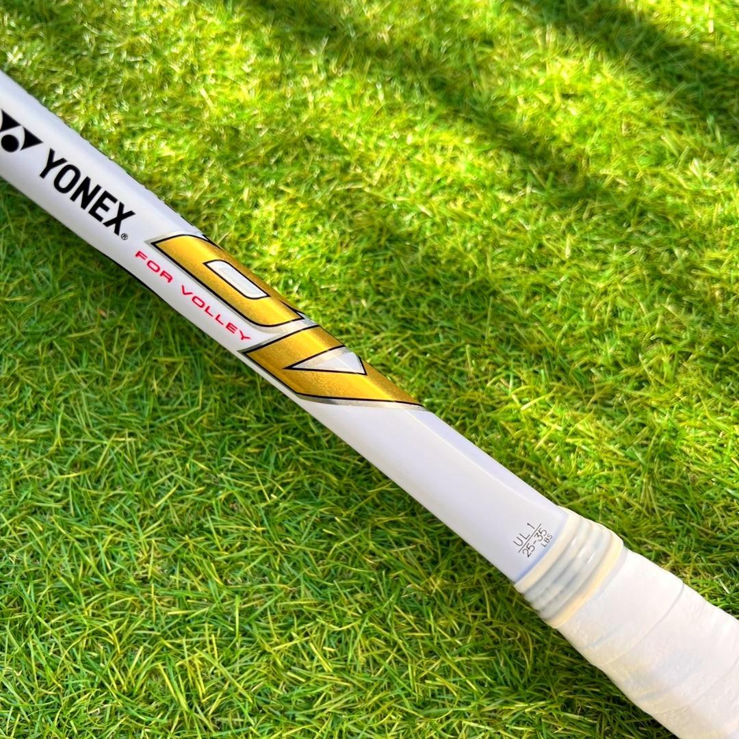 美品！ ヨネックス ナノフォース 8V REV ソフトテニスラケット