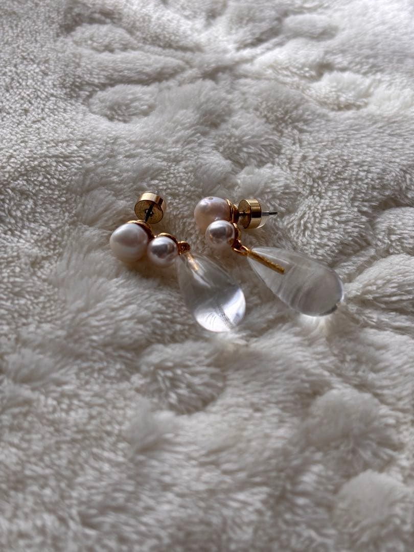 一度のみ着用　美品　A.B. ELLIE glass x pearl drop