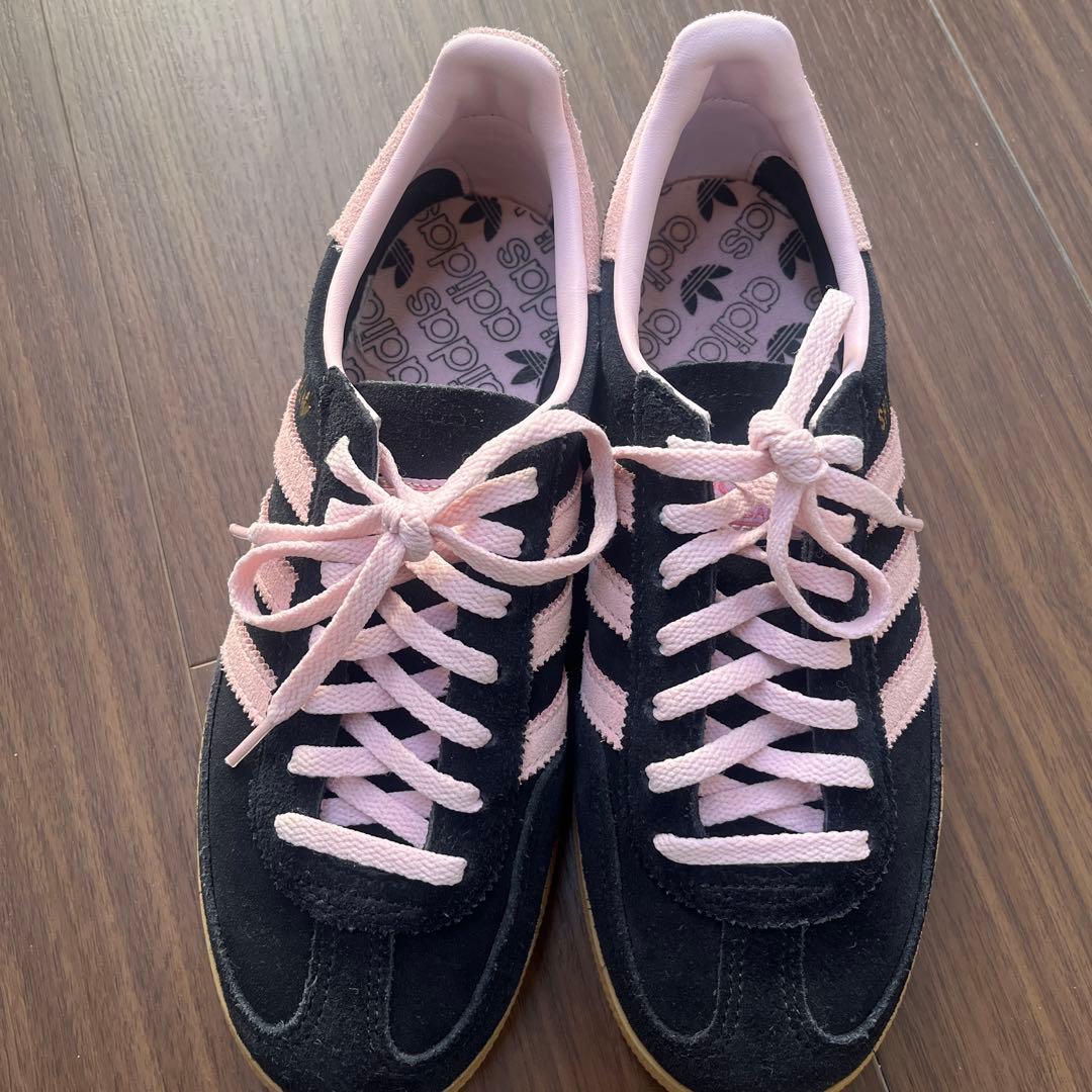 adidas spezial ブラック/ピンク スニーカー