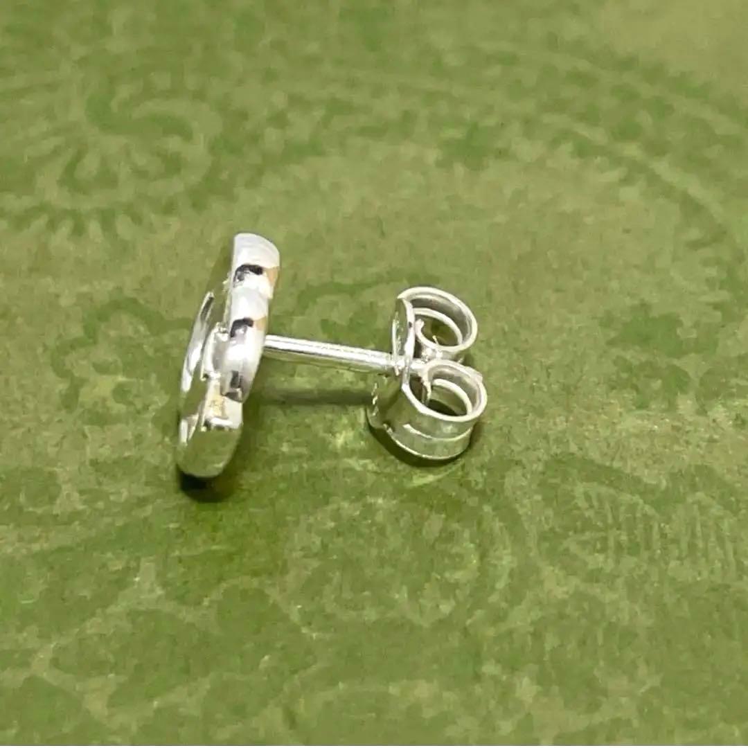 【極美品】グッチ　GGマーモントピアス片耳　メンズ/レディース　925