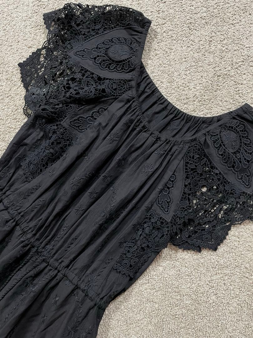 いちご　GRACE CONTINENTAL カットワーク　サロペット