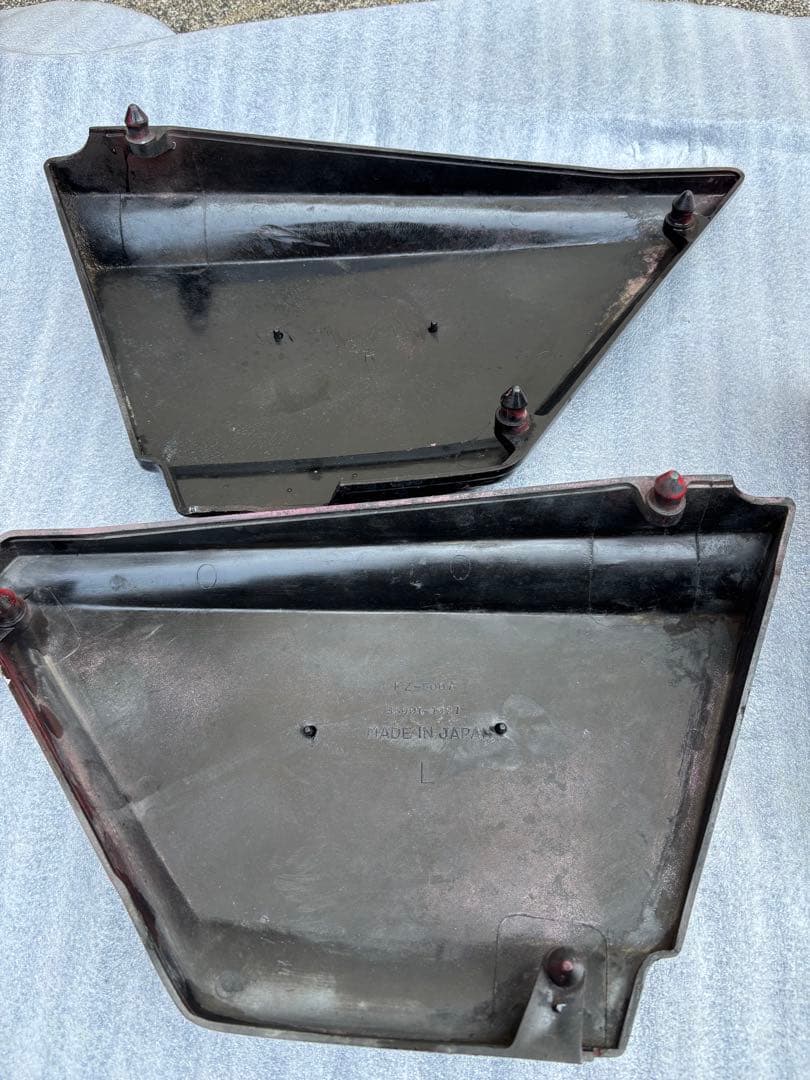 4*3様 z400fx 純正　外装一式　当時物　タンク　サイドカバー