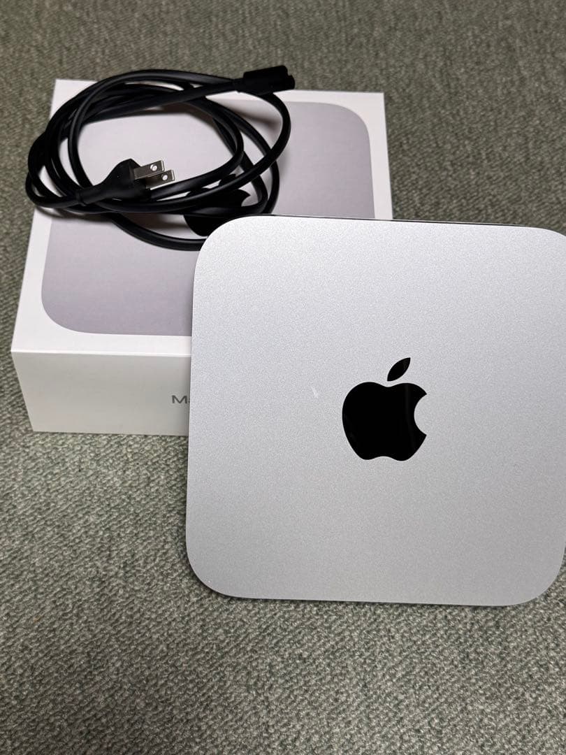Macデスクトップ Apple Mac mini (M2, 256GB SSD, 8GB)